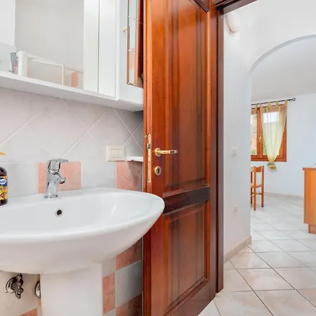 Il Glicine Apartment